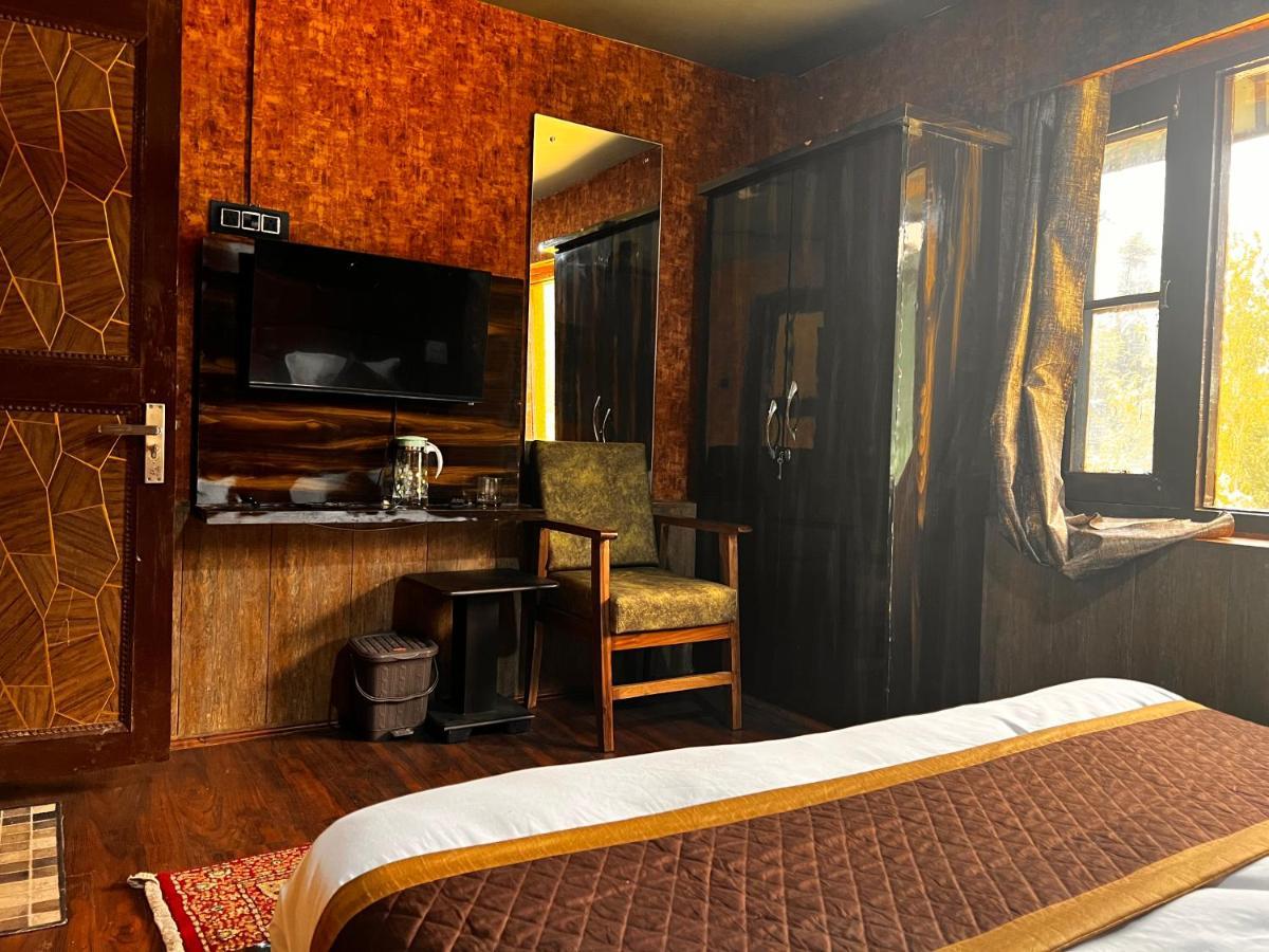 Lands End Resort Anantnag Exteriör bild